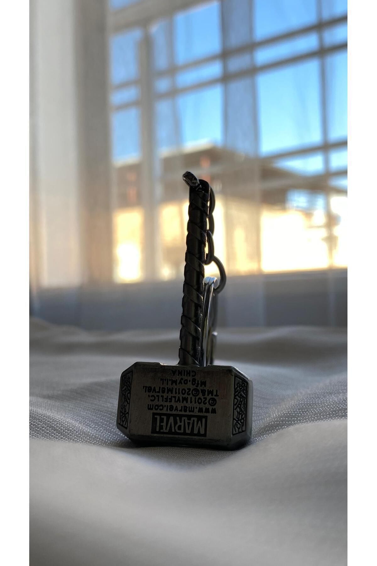 Arthopia-Thor Hammer Mjolnir Iron Casting Heavy Keychain 2