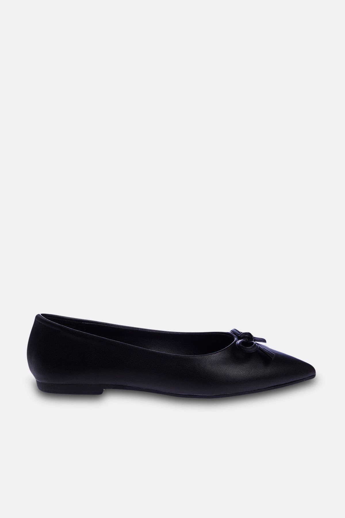 TRENDYOL SHOES-Schwarze Ballerinas mit spitzer Spitze für Damen - Schleife TAKSS24BE00007 3