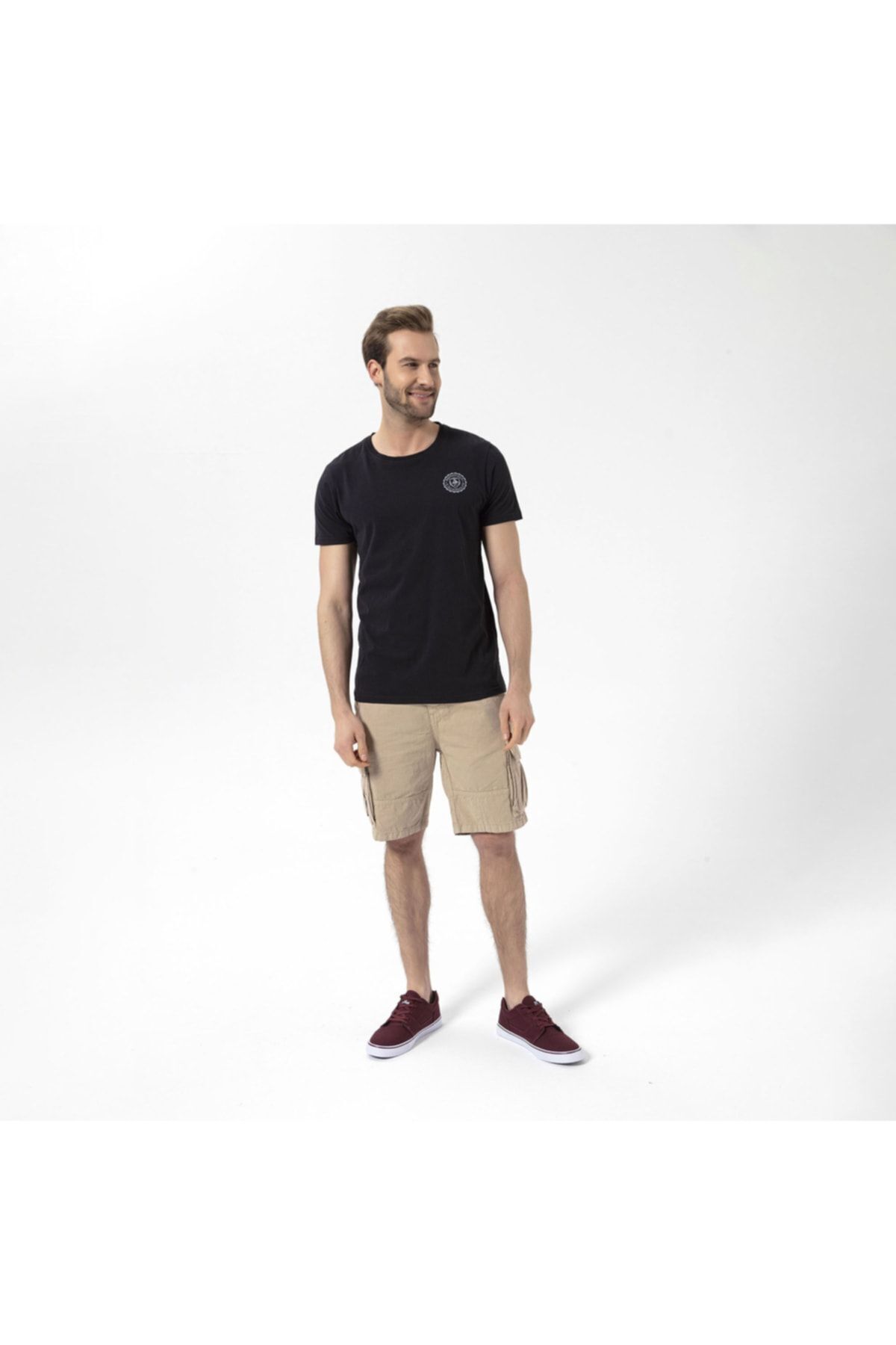 complete the look image