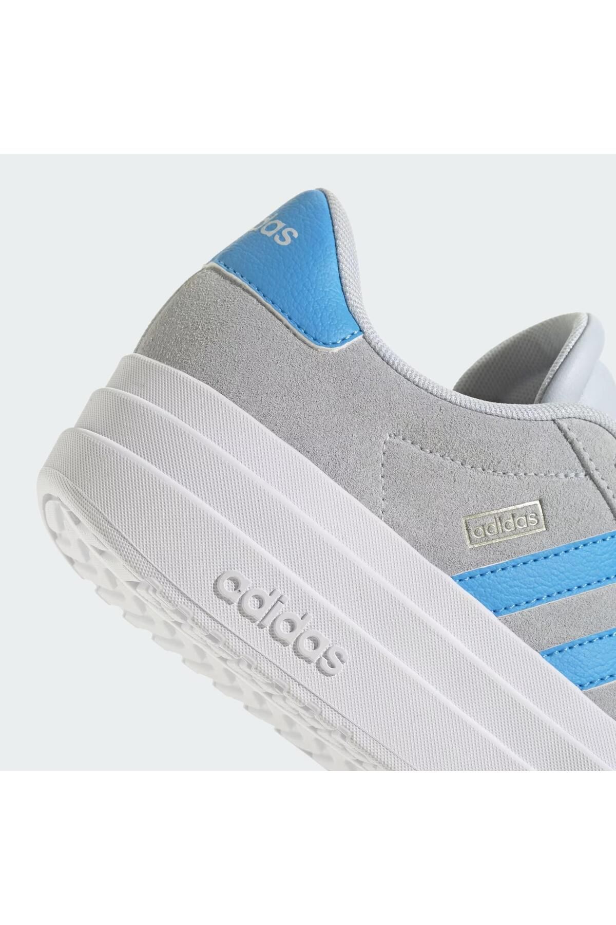اسنیکر خاکستری مردانه و زنانه کفش ورزشی جسورانه VL Court adidas