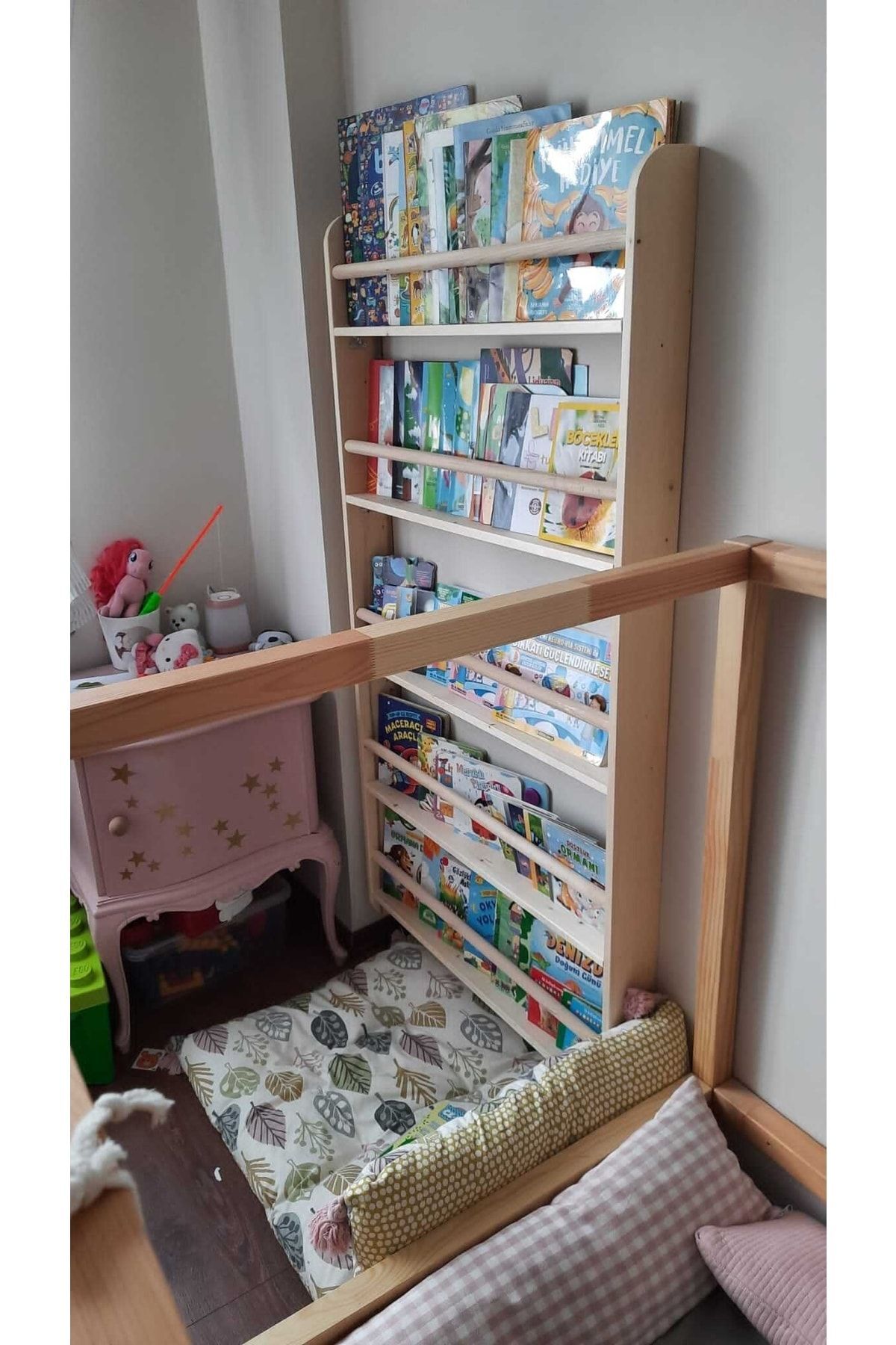 MrtAhşap Montessori Kitaplık Geniş Model Yuvarlak Çıtalı 5 Katlı fotoğrafı 2 (önizleme)