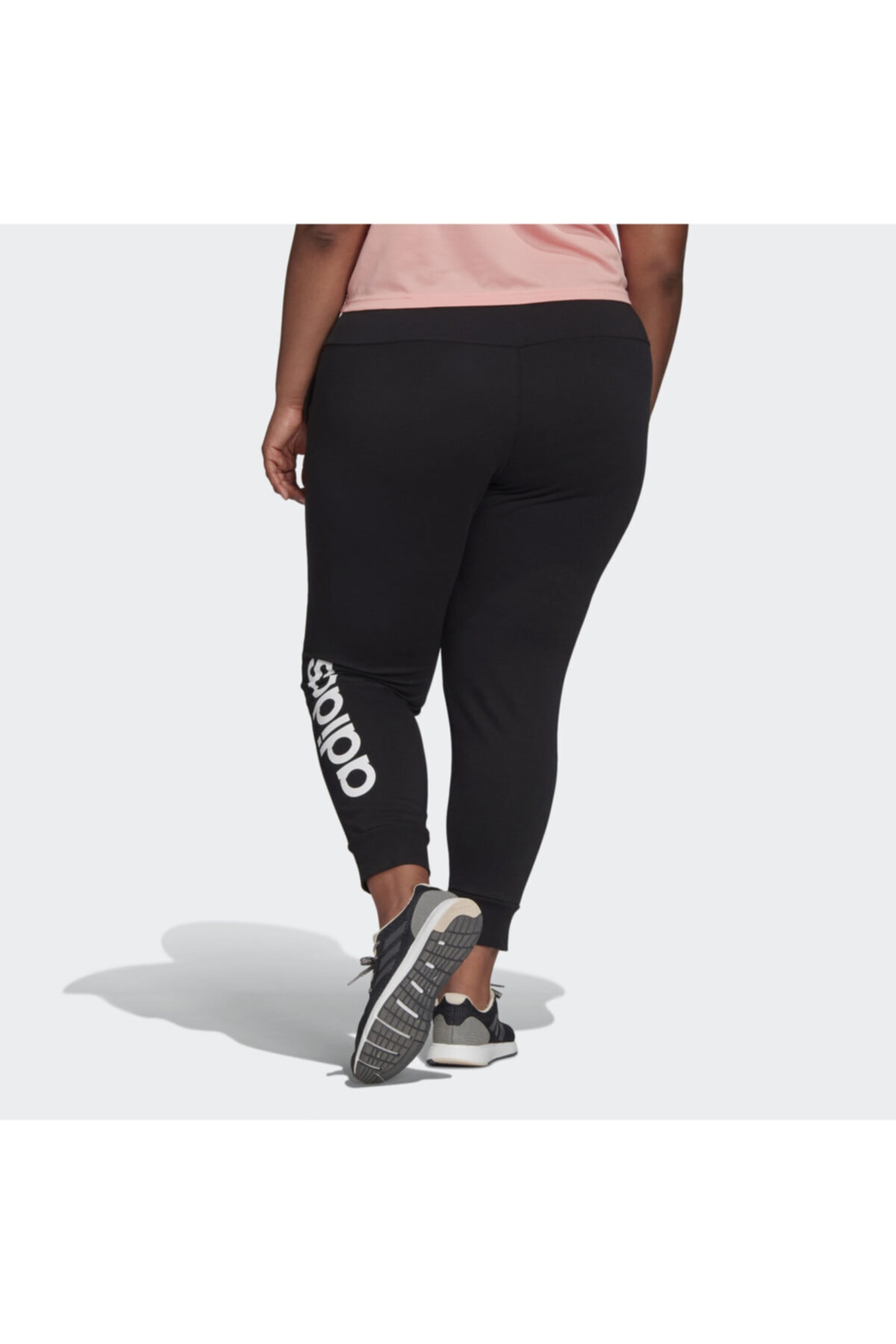 adidas Kadın Siyah Essentials Eşofman 