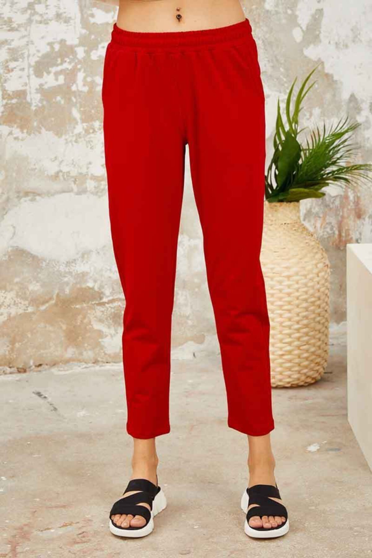 Sweatpants for short deals legs women's