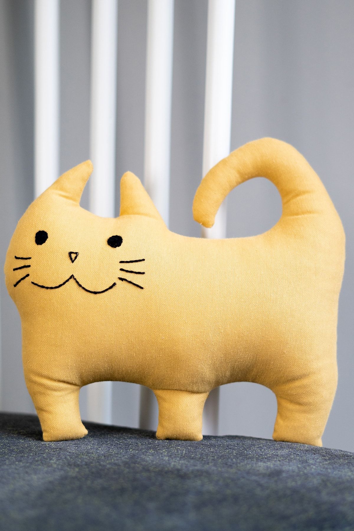 by momy pelus kedi oyuncak uyku