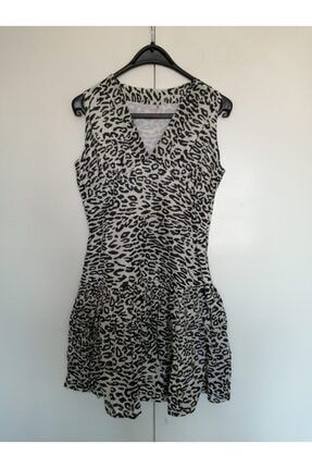 Siyah Beyaz Leopar Desenli Katlı Parçalı Elbise 5571708
