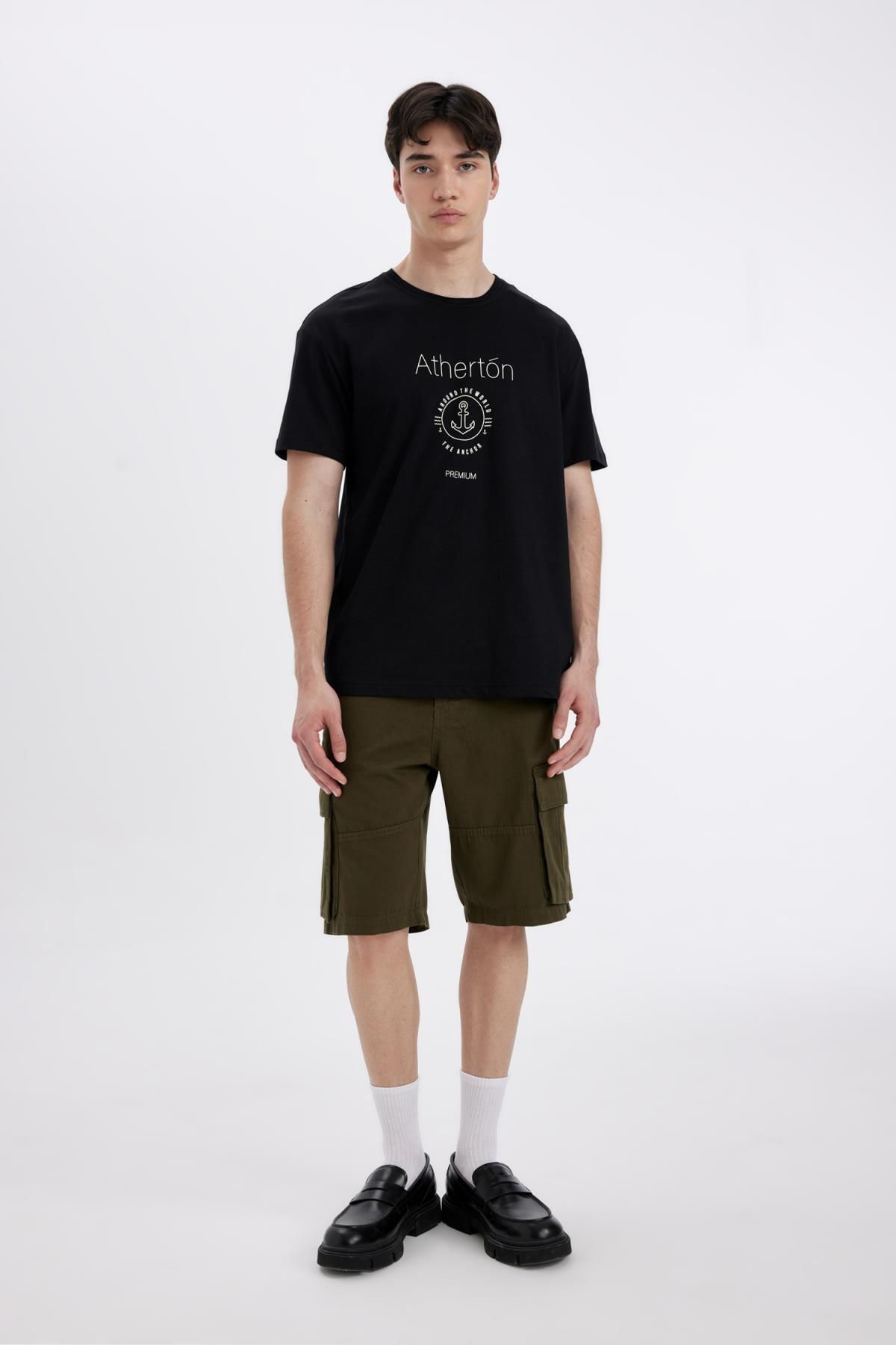 complete the look image