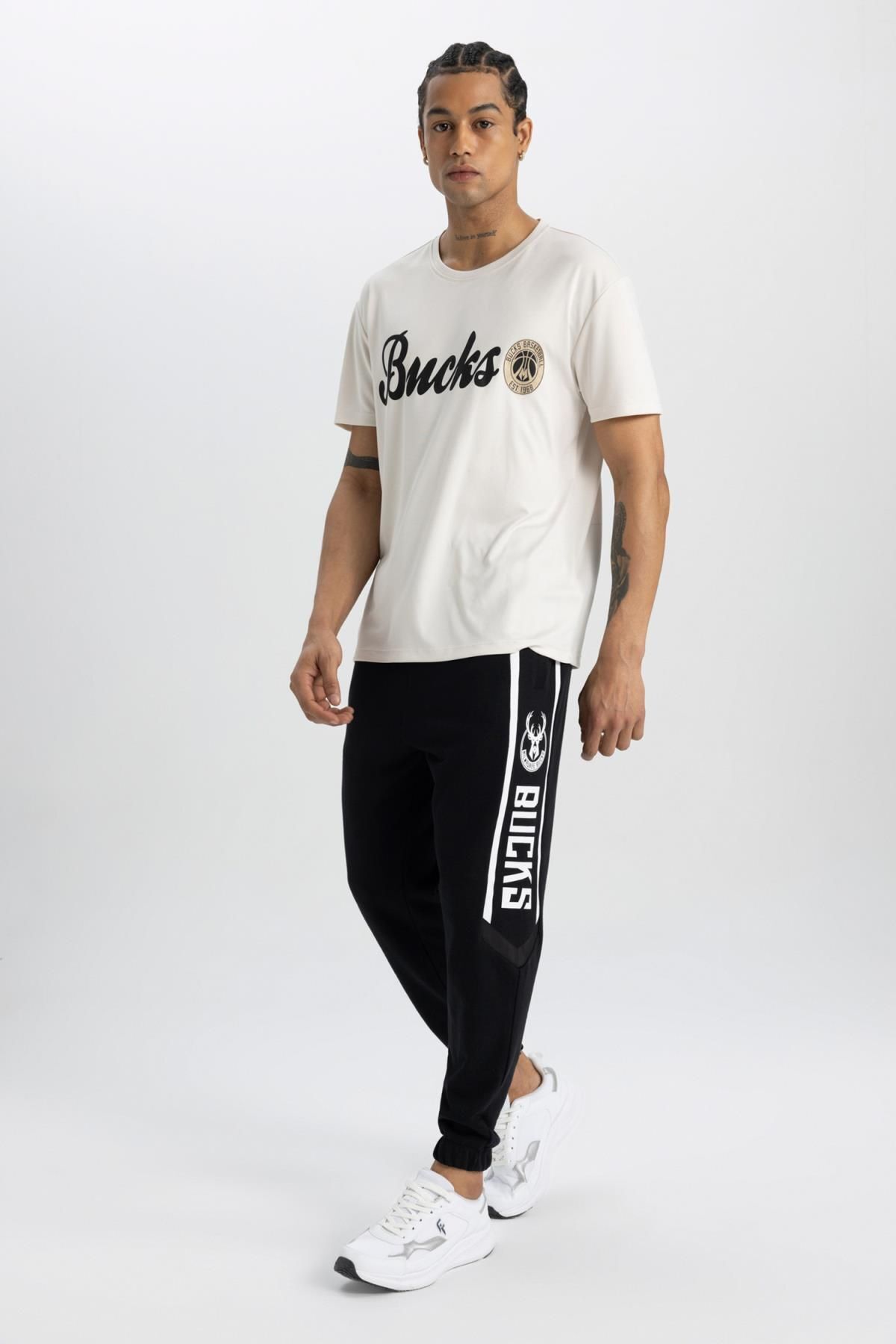 DeFactoFit NBA Milwaukee Bucks Standard Fit Jogger