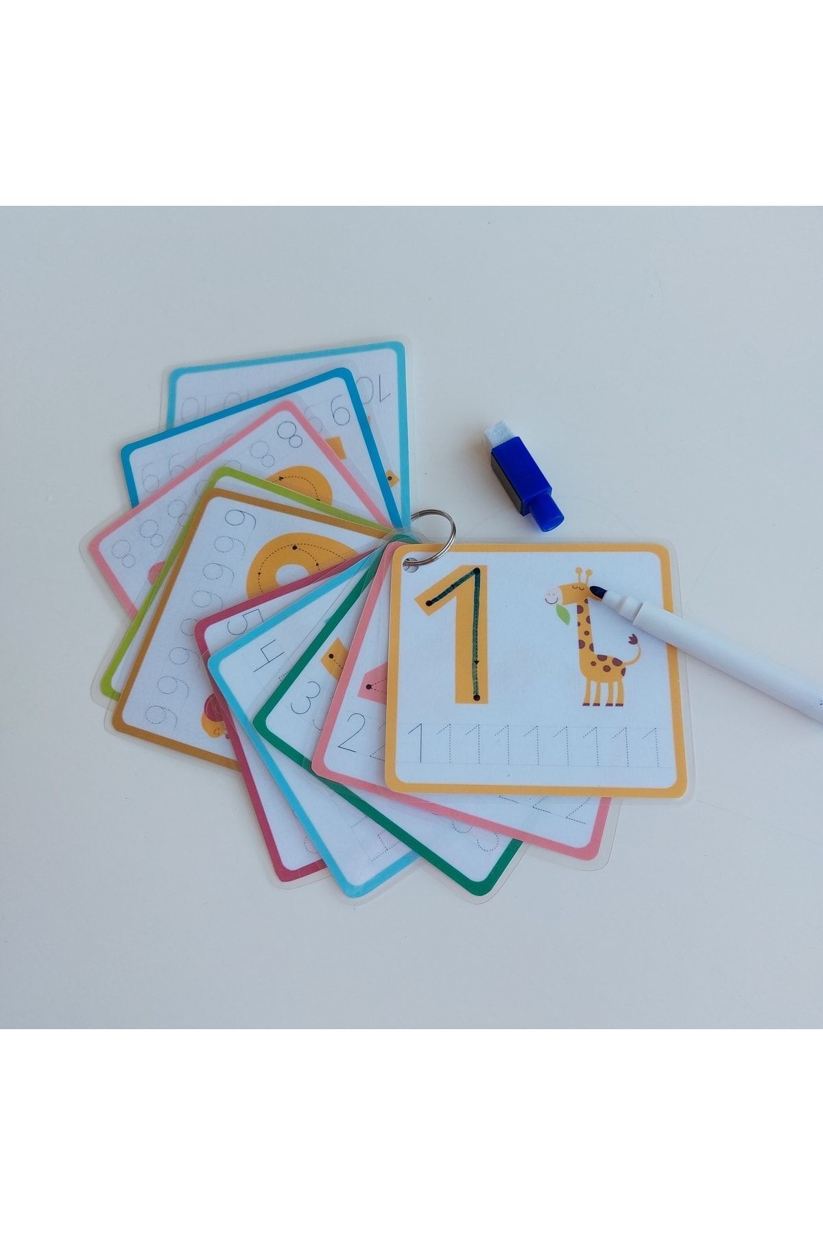 Etkinlik ve çocuk-Let's Write the Numbers Learn 3