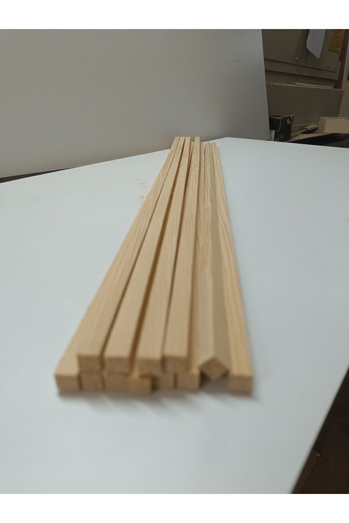 atölyebaneta Uçurtma Çıtası 1cm X 1.2 Cm X 125 Cm Boyutlarında (4 ADET)