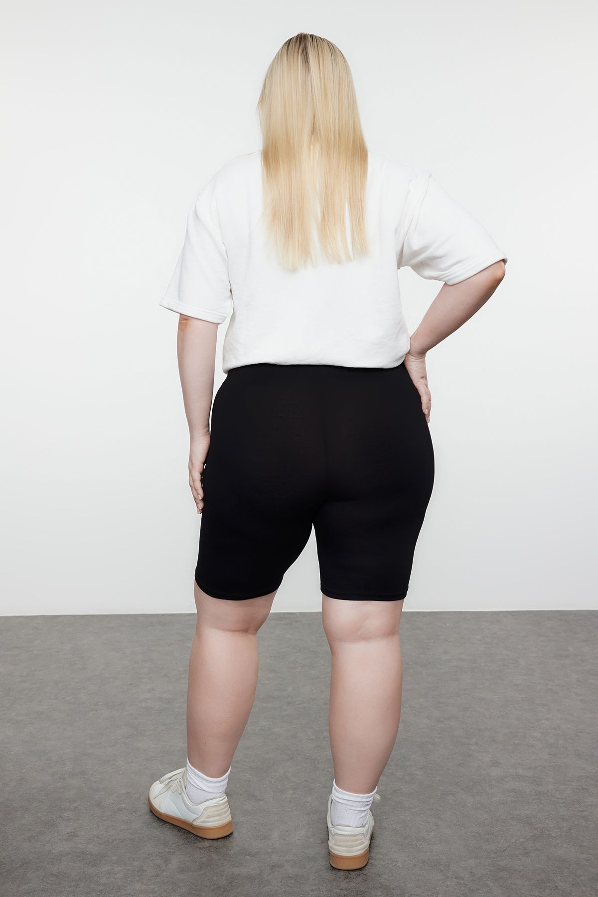 Trendyol Curve-Schwarz-Anthrazit 2er-Pack gestrickte Leggings TBBSS24BV00003 4