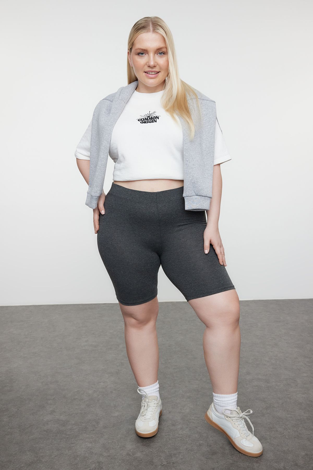 Trendyol Curve-Schwarz-Anthrazit 2er-Pack gestrickte Leggings TBBSS24BV00003 5