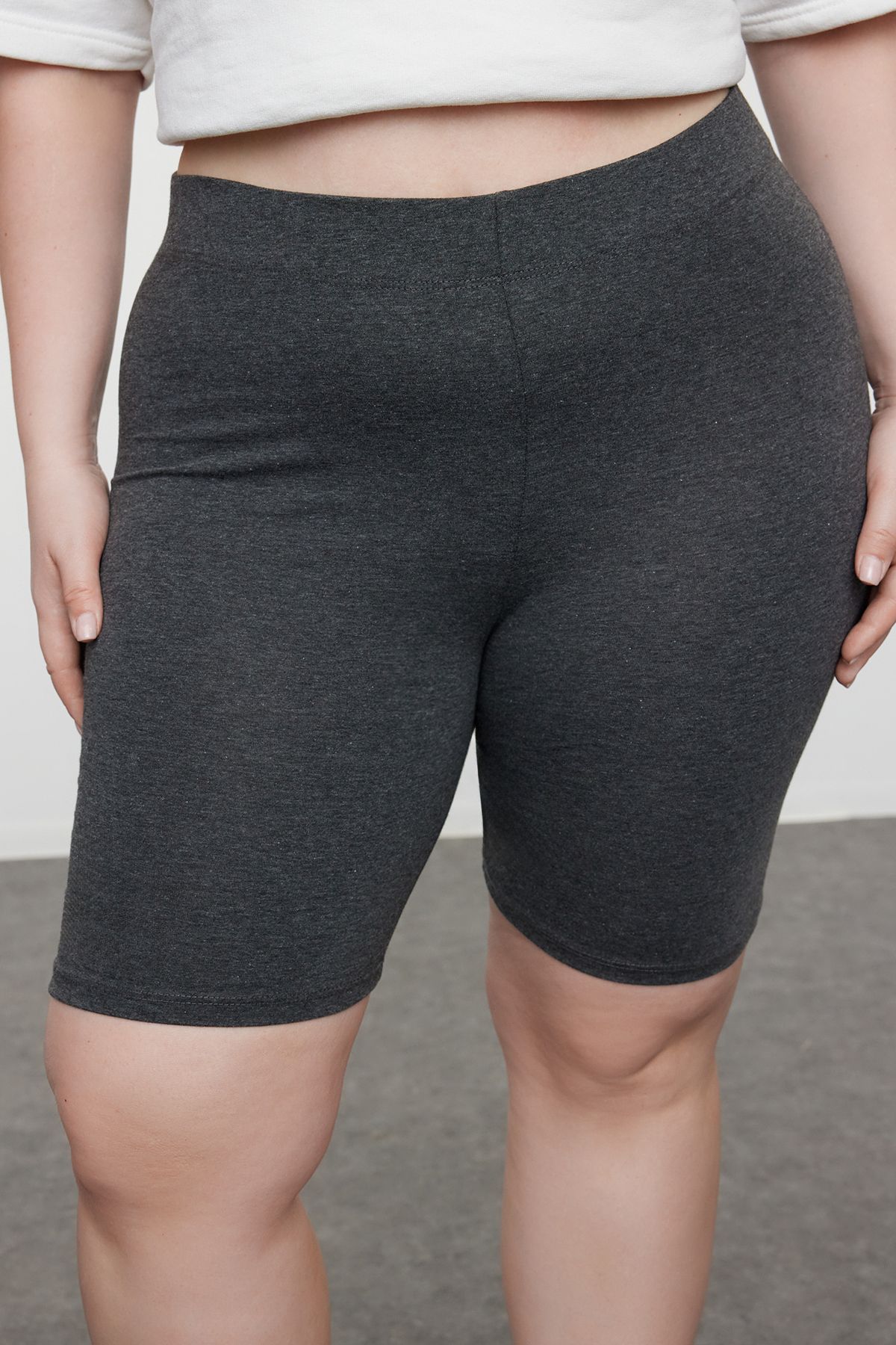 Trendyol Curve-Schwarz-Anthrazit 2er-Pack gestrickte Leggings TBBSS24BV00003 6