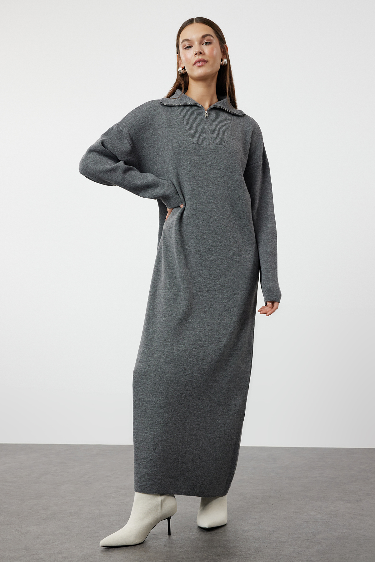 Trendyol Modest Comfortable Zippered Smoked Knitwear Dress - TCTAW25EB00013