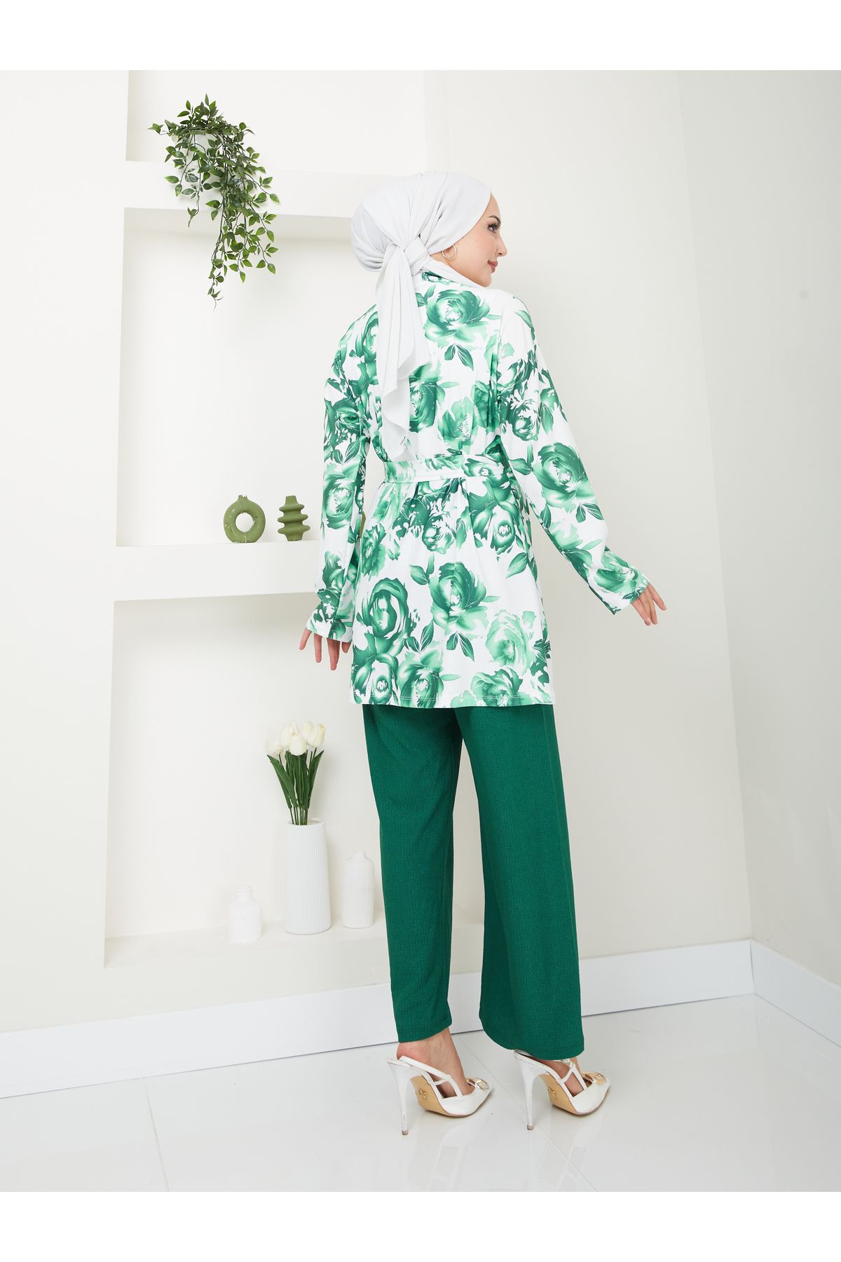 VOLT CLOTHİNG-Blumengemustertes Damen-Kimono-Set - Ohne Verschluss und mit Gürtel 5