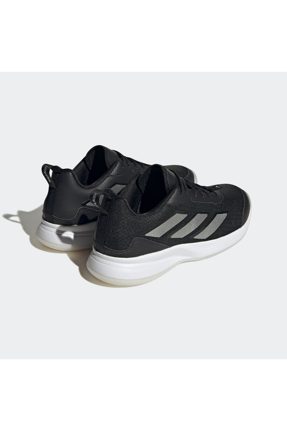 adidas کفش ورزشی زنانه سیاه Avaflash IG9543