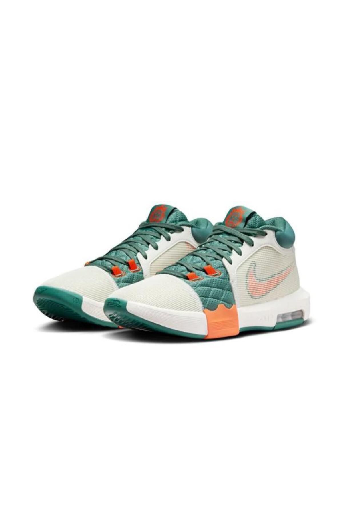 Nike-Lebron Witness 8 Unisex-Basketballschuhe 3
