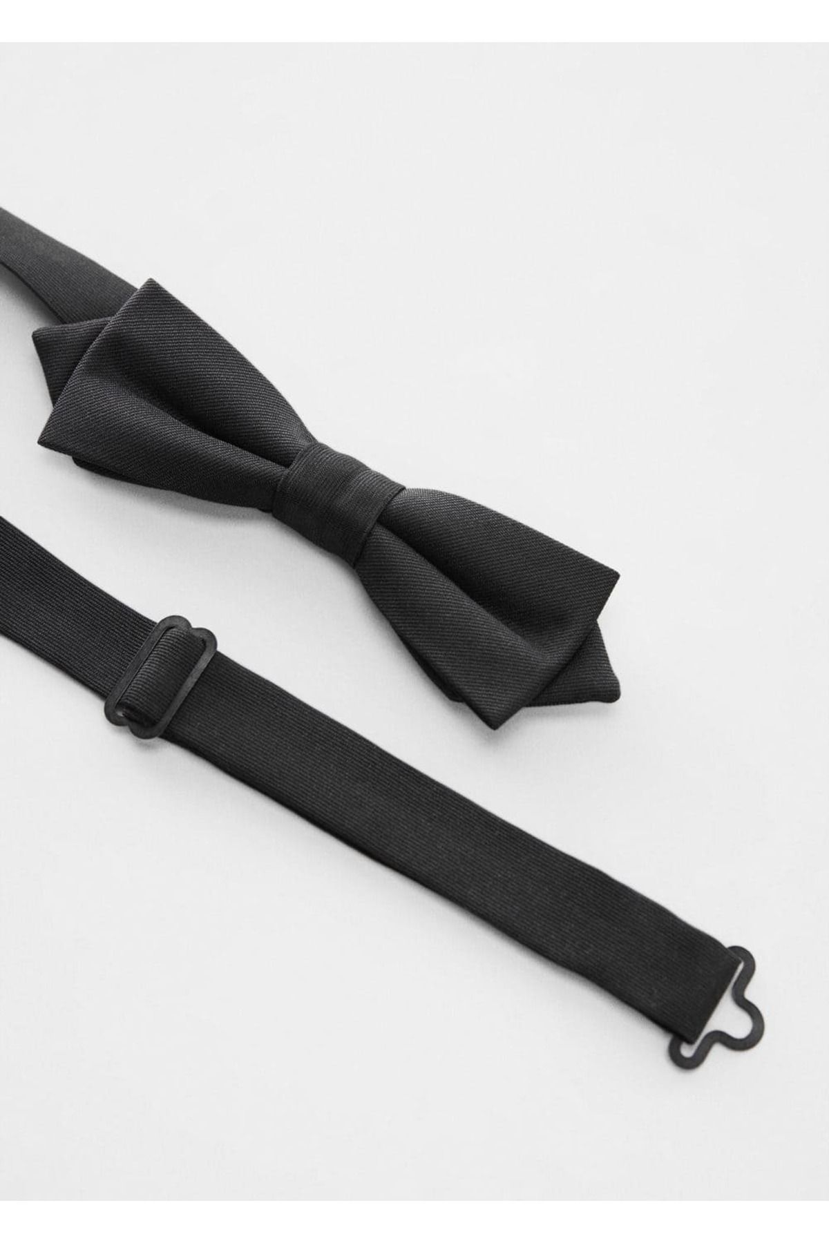 MANGO Man-Classic Bow Tie 1