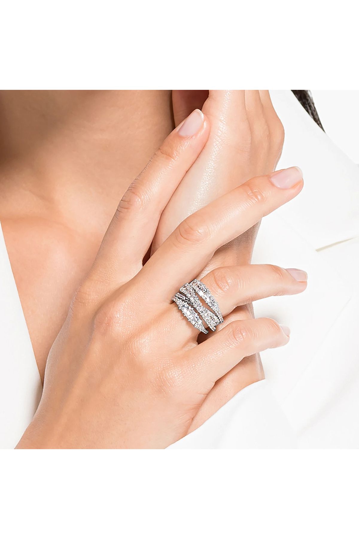 Swarovski-Twist Ring 5580952 (Maß: 55) 2
