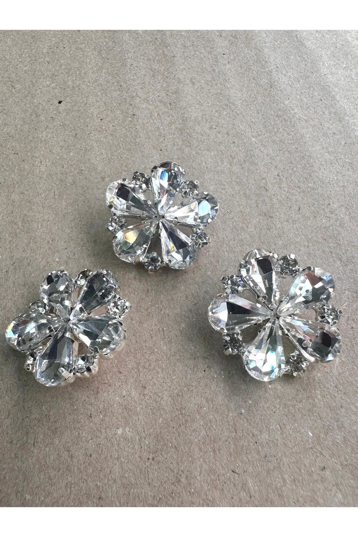 ODDA TASARIM ATÖLYESİ-Crystal stone large flower pattern 3 pcs button set 2