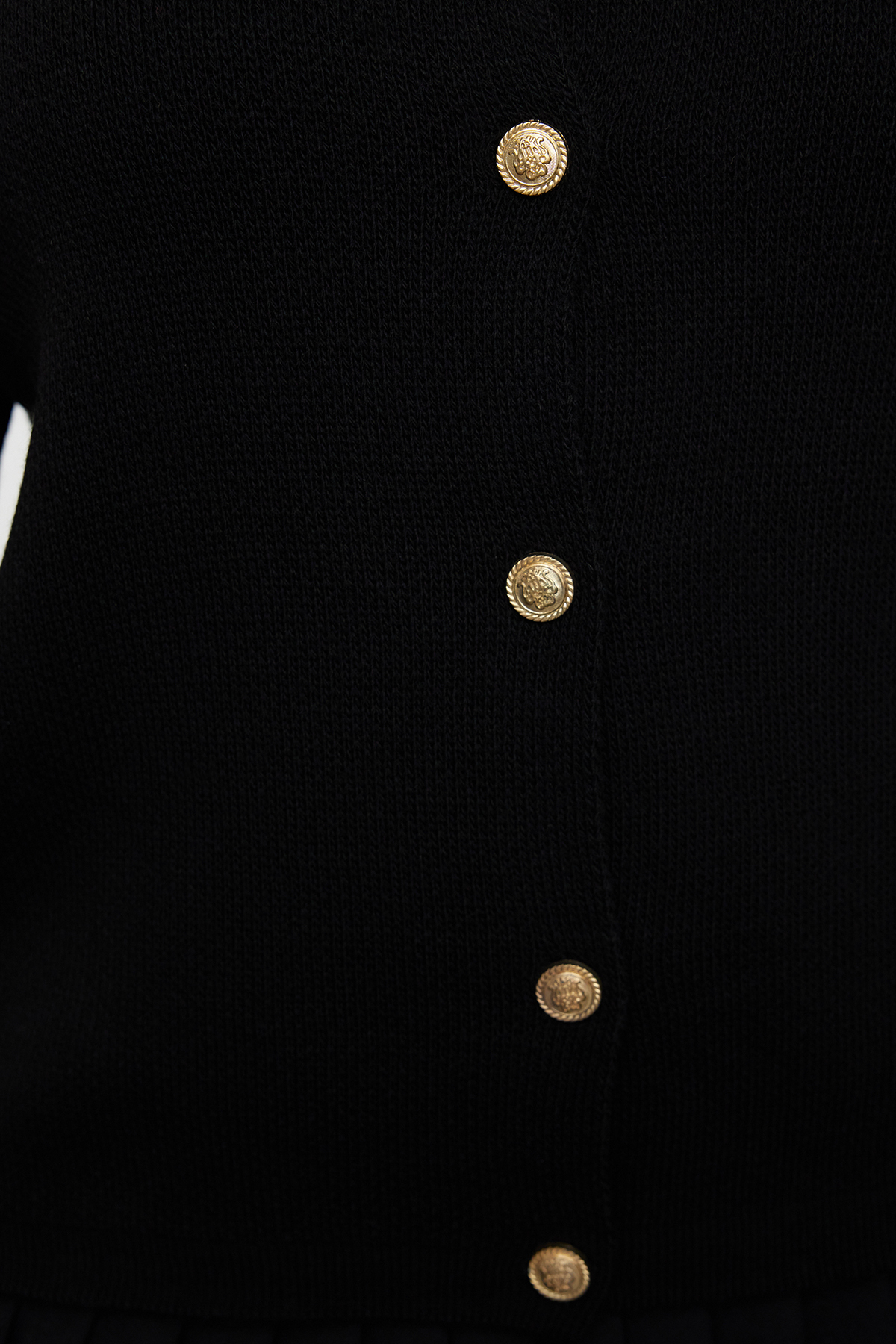 Trendyolmilla  Siyah Bisiklet Yaka Düğmeli Triko Hırka TBBAW25AV00013 - Görsel 4