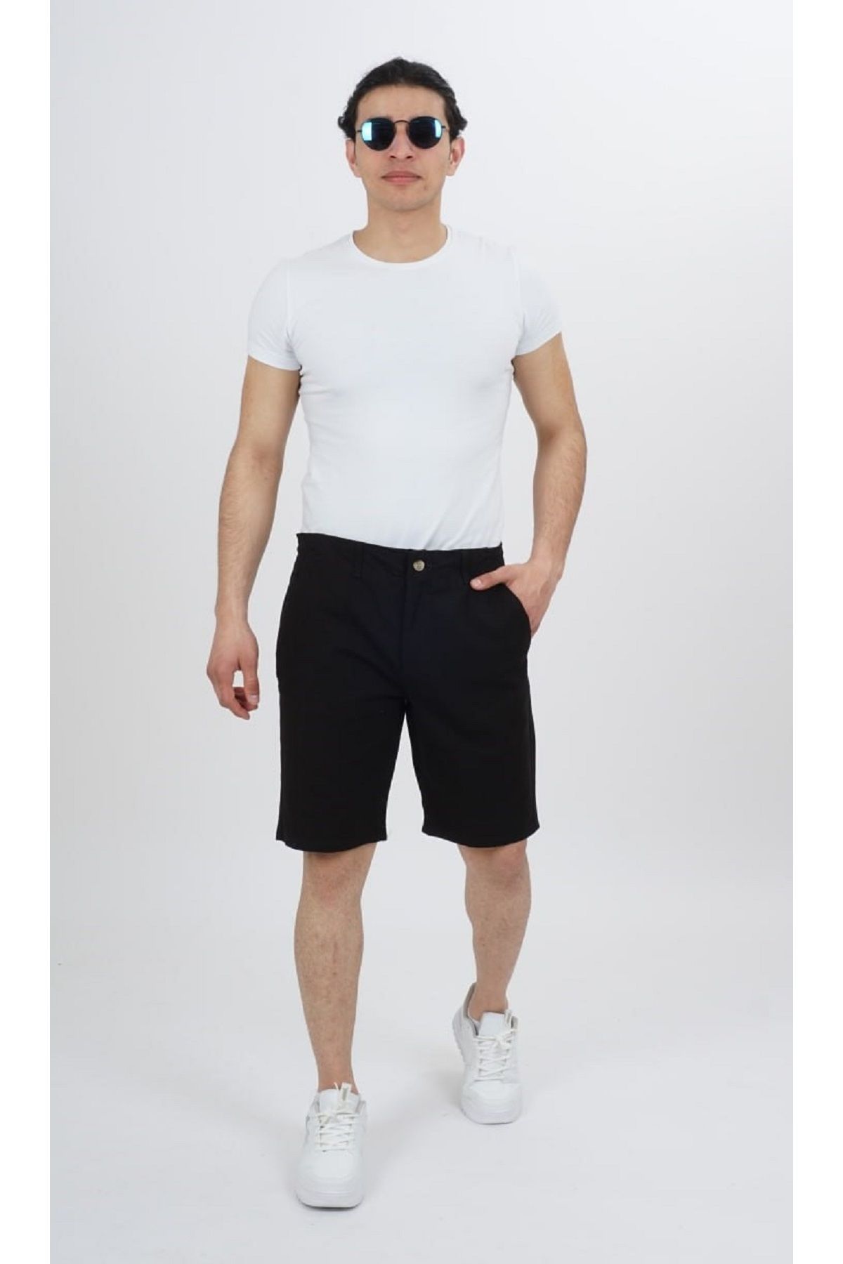 DYNAMO-Black Linen Shorts - Lace-up Inside, Comfortable Fit, Side Pocket 2
