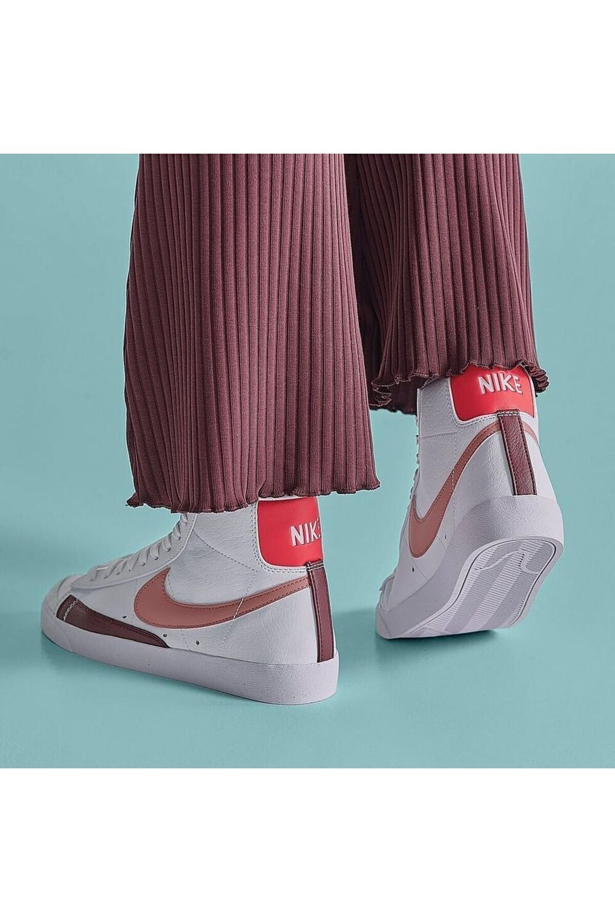 Nike W Blazer Mid 77 Next Nature