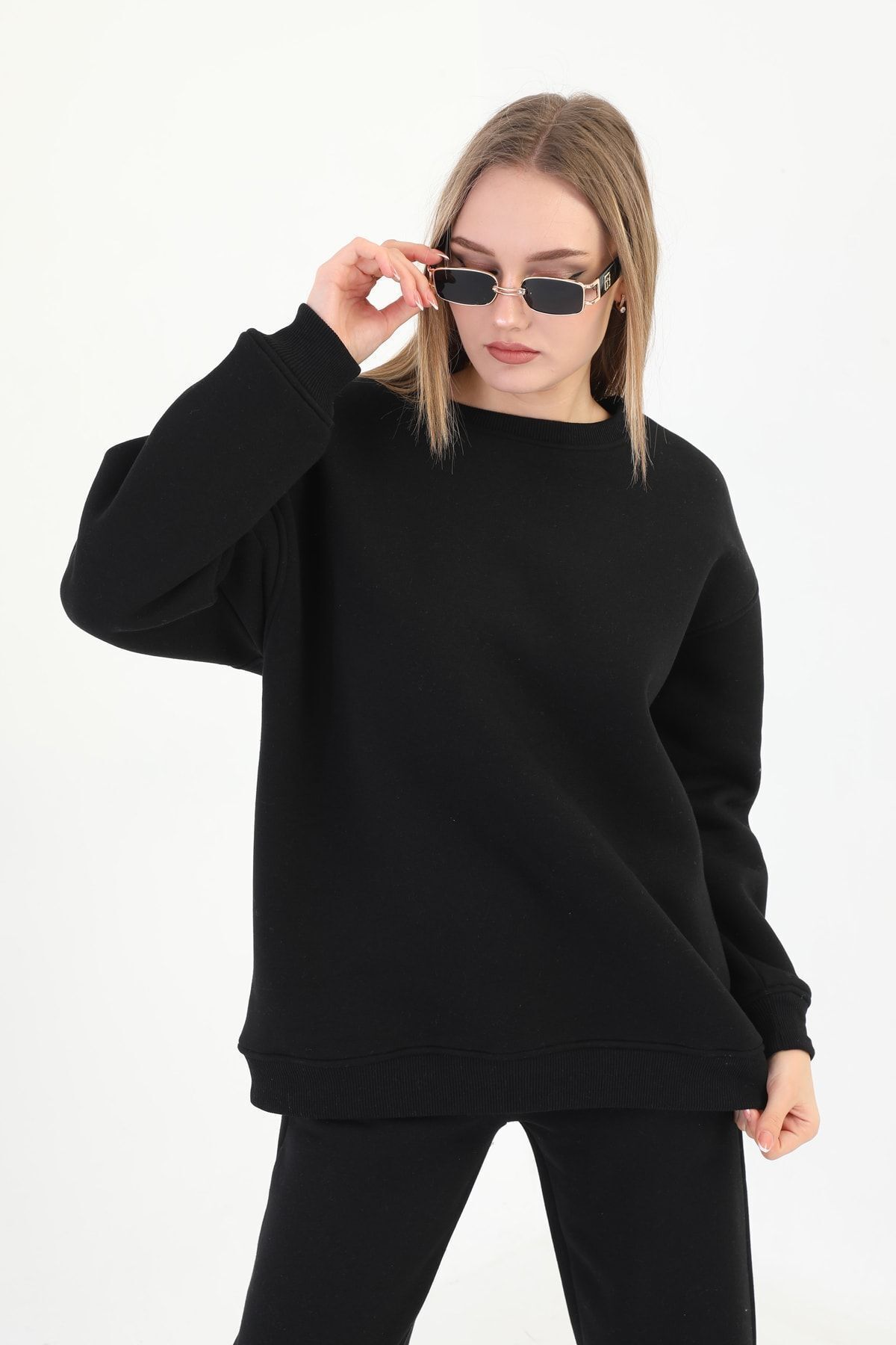 https://cdn.dsmcdn.com/ty1402/product/media/images/prod/QC/20240705/23/462b3d60-a5c0-3e8f-a93a-329eabd128f8/1_org_zoom.jpg