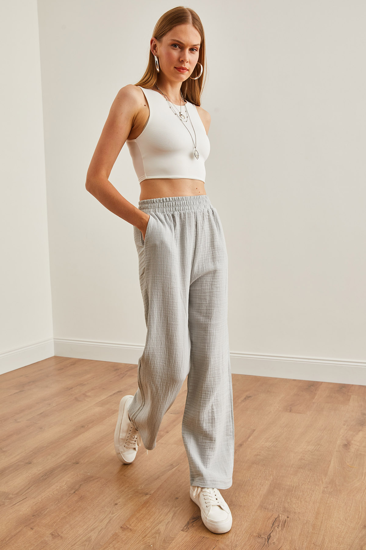 Olalook-Pantaloni gri de muselină pentru femei - buzunare și talie elastică PNT-19000279 4