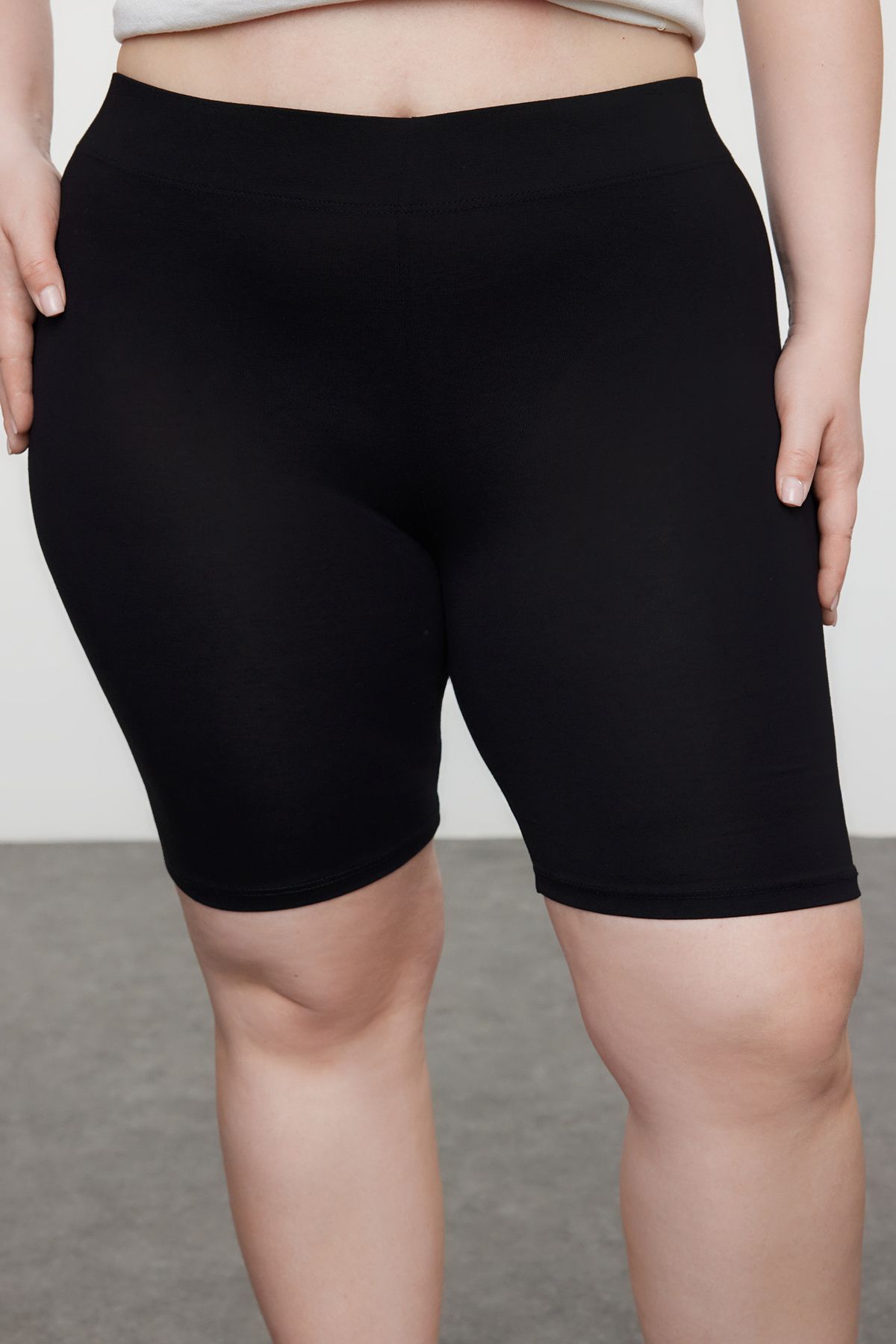 Trendyol Curve-Schwarz-Anthrazit 2er-Pack gestrickte Leggings TBBSS24BV00003 3
