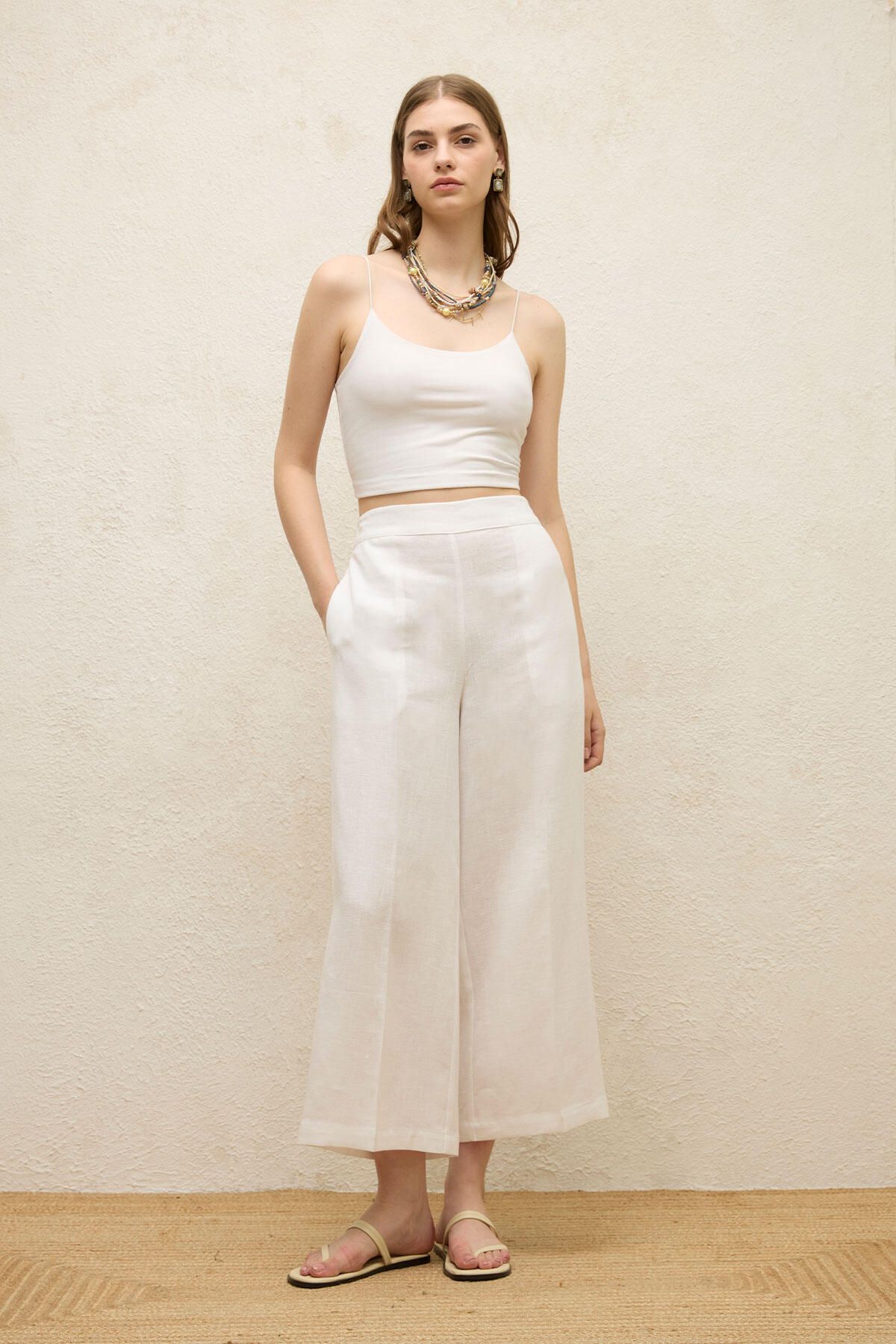 complete the look image