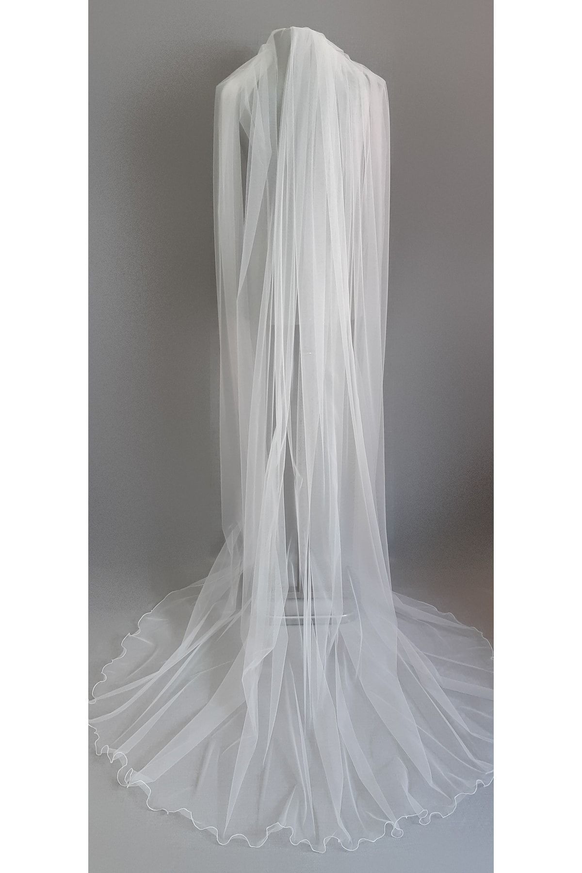 Suzanna Moda Duvak Kırık Beyaz Uzun 2mt 20cm Boy 3mt En Taraklı Hayal Tül Duvak