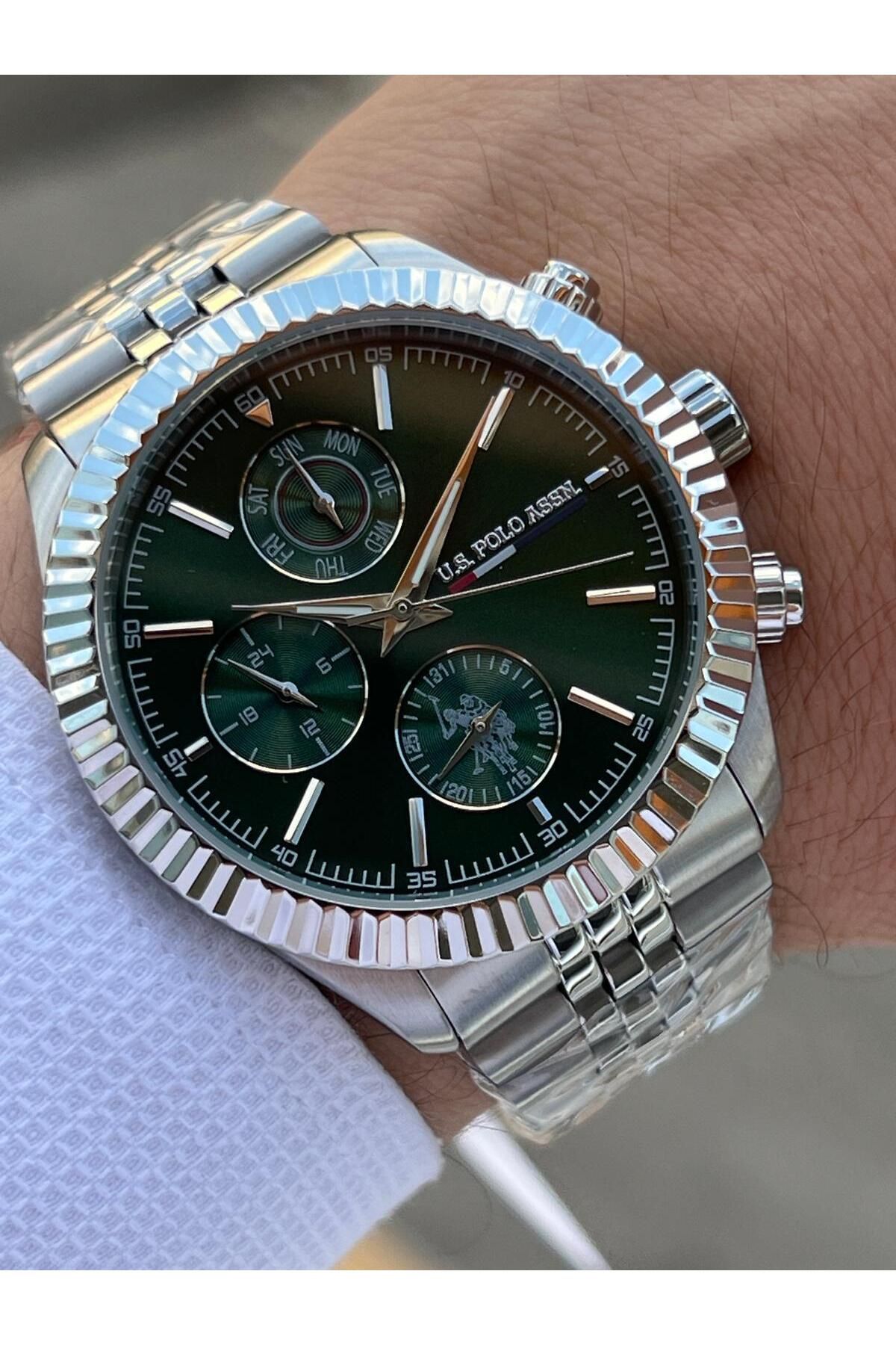 U.S. Polo Assn. U.S.POLO ASSN Çelik Kordon İç Fonksiyonları Aktif 5 Atm Suya Dayanıklı Erkek Kol Saati USPA.1054.B02