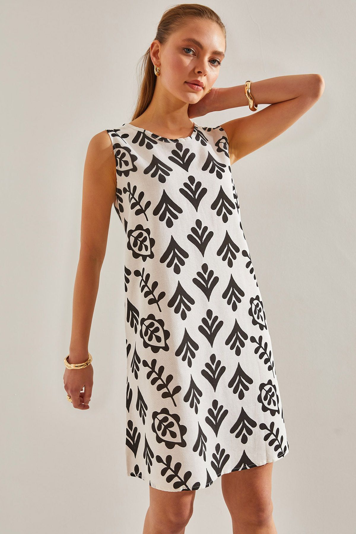 Bianco Lucci Mehrfarbig gemustertes Damenkleid