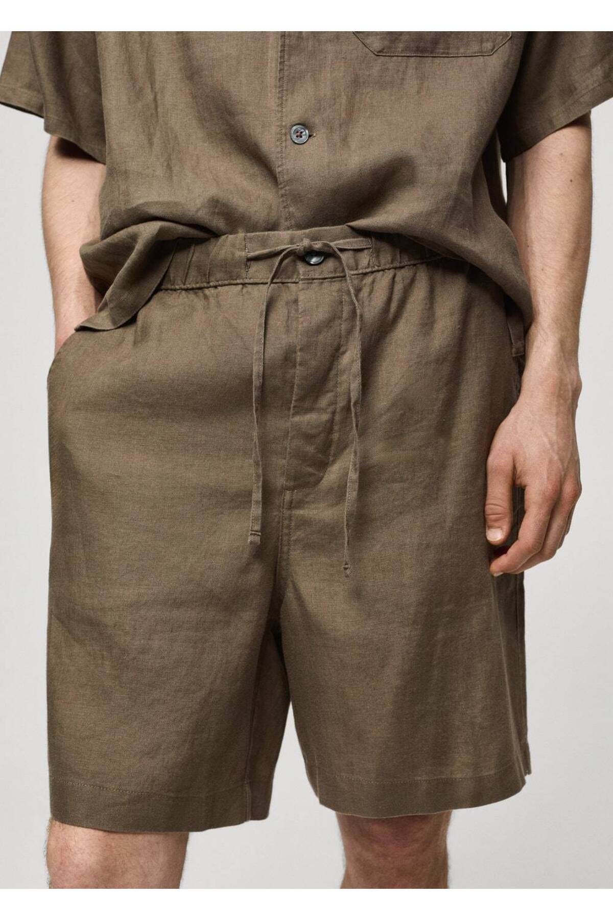 شلوار مردانه خاکی منگوMANGO Man | 67079218 اورجینال - تصویر 8