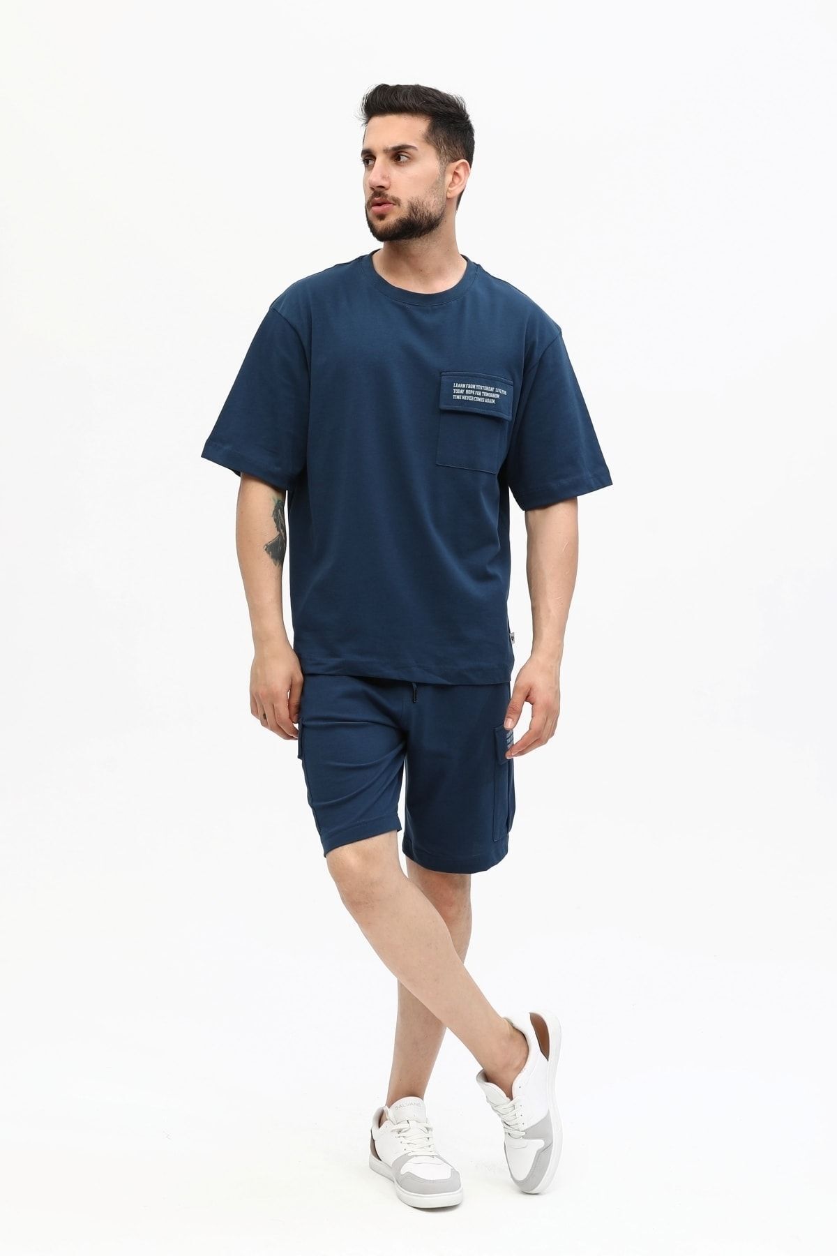 complete the look image