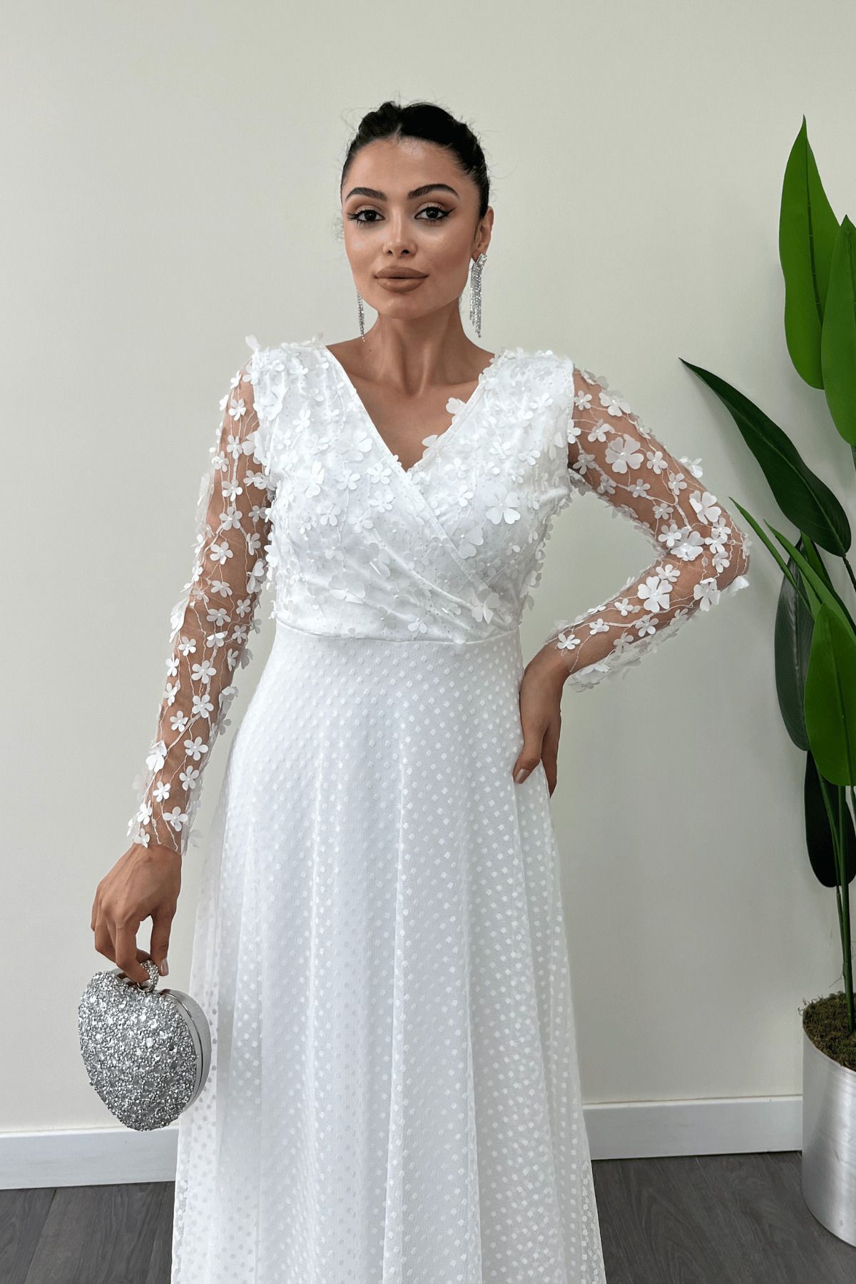 giyimmasalı-Rochie tridimensională cu flori - albă 4
