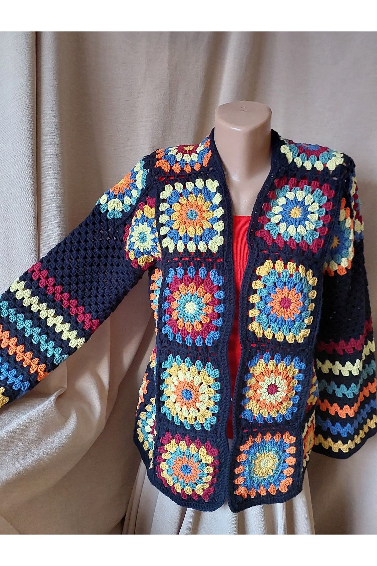 lupi-Granny Square Patterned Cardigan 1