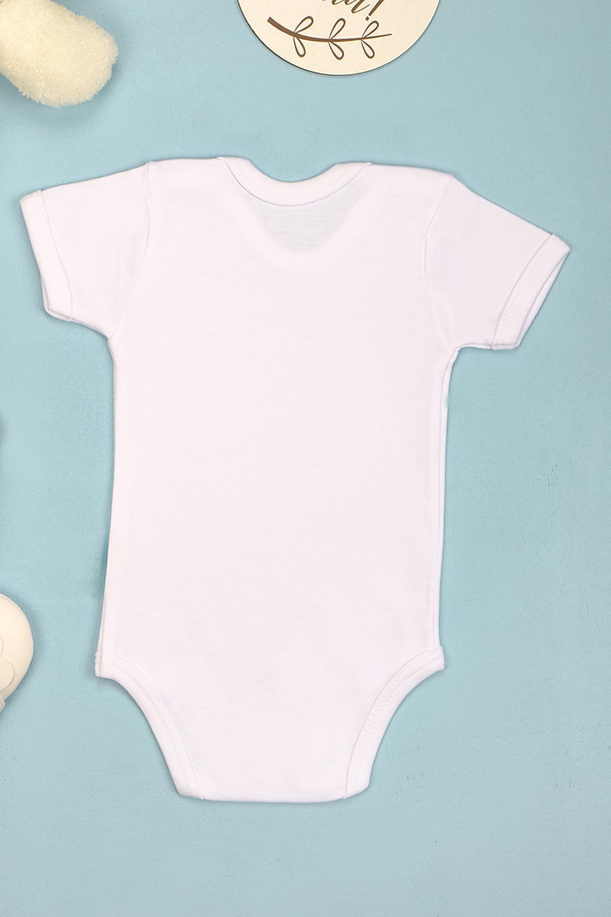 بادی نوزادی پسرانه – دخترانه سفید bebetospik | beyaz-kısakol-beniöpme اورجینال - تصویر 2