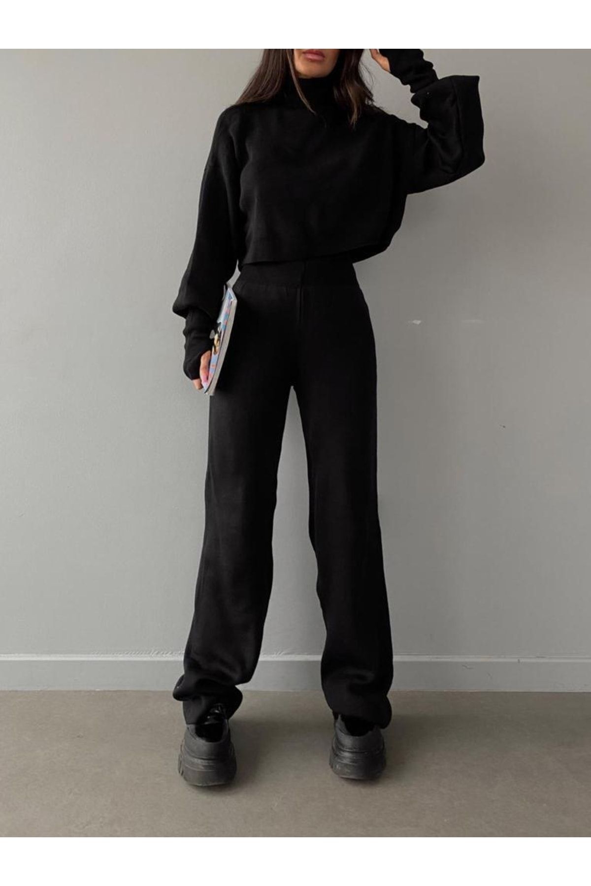 munora butik Γυναικείο Σετ Sartre με λαιμόκοψη στο κάτω μέρος με δάχτυλα