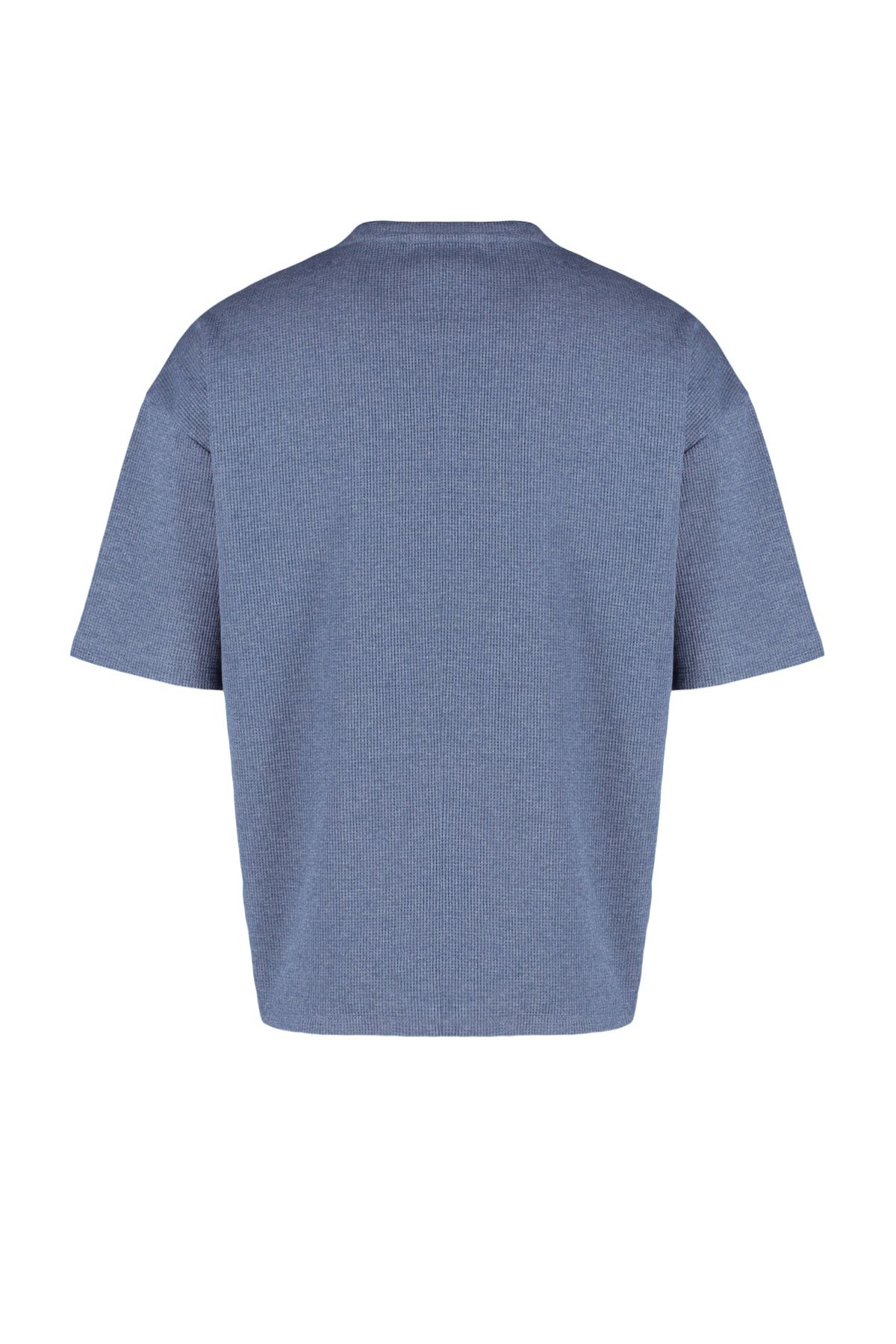 Kolekcia Trendyol-Indigo Oversize/Wide Cut Tričko s krátkym rukávom a textúrou Basic TMNSS22TS00049 9