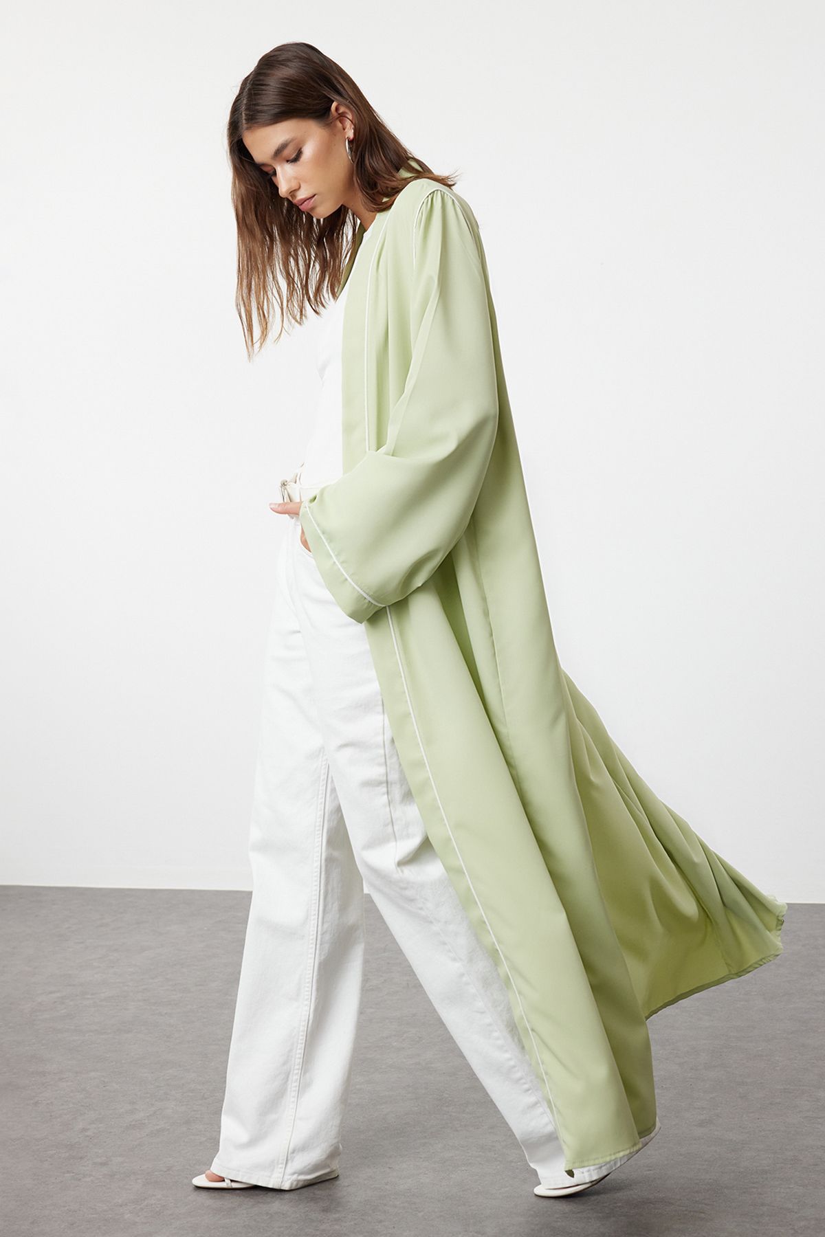 Trendyol Modest-Tkana czapka - Khaki z lamówką, szczegółowa Ferace i abaja TCTSS24KF00042 2