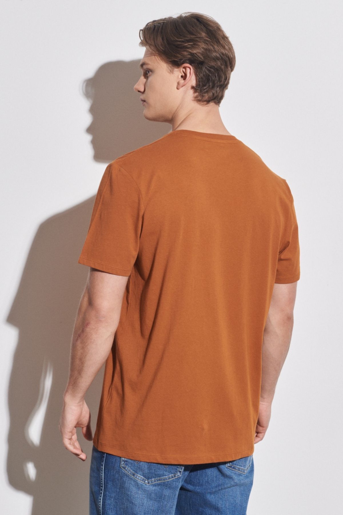 تی شرت چند رنگ مردانه معمولی مناسب برش طبیعی 100 ٪ دوچرخه پنبه ای yaka caramel t shirt Wrangler