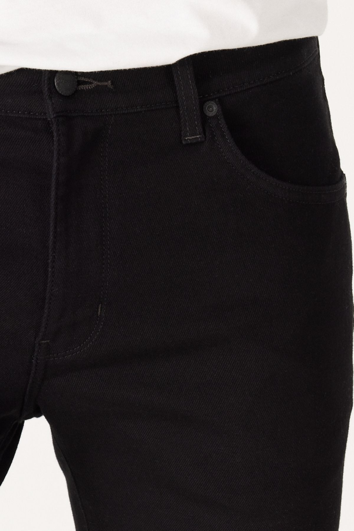 شلوار جین سفید مردانه باریک و کمر سیاه انعطاف پذیر Wrangler