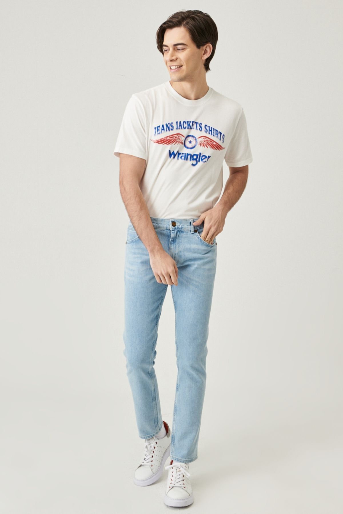 شلوار جین انعطاف پذیر کمر باریک لارستون Wrangler