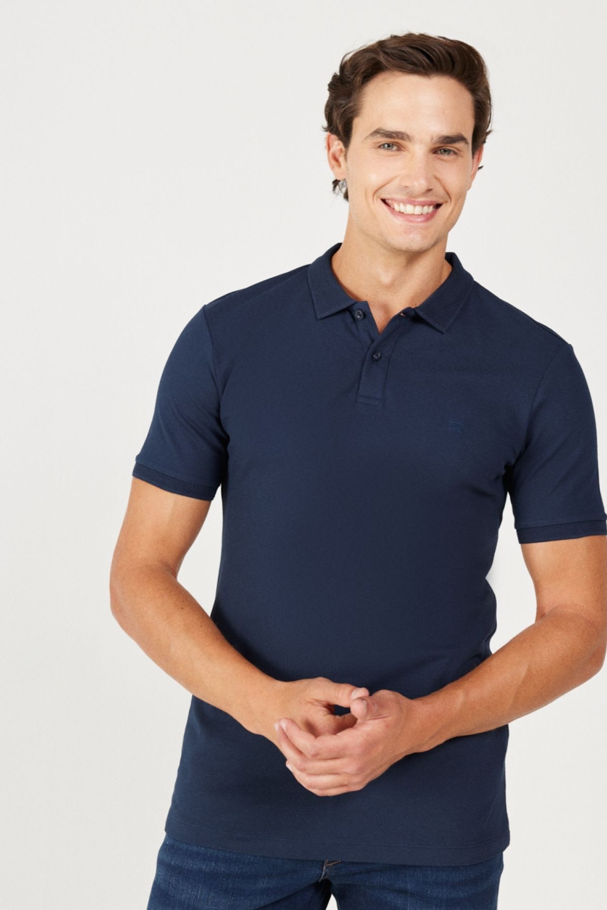 تی شرت یقه پولو آبی مردانه به طور منظم مناسب برش طبیعی 100 ٪ پنبه چوگان YAKA NAVY BLUE T SHIRT Wrangler