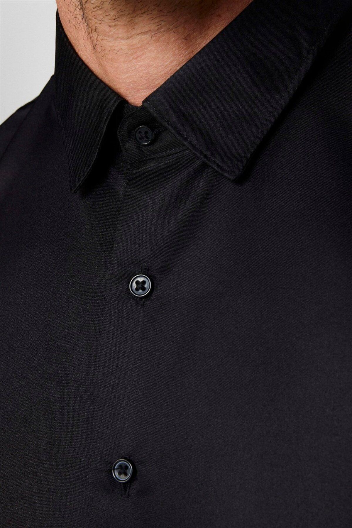 Slim Fit Uzun Kollu Kolay Ütü Teri Emen Nefes Alan Doku Kravatlık Dört Mevsim Siyah Erkek Gömlek