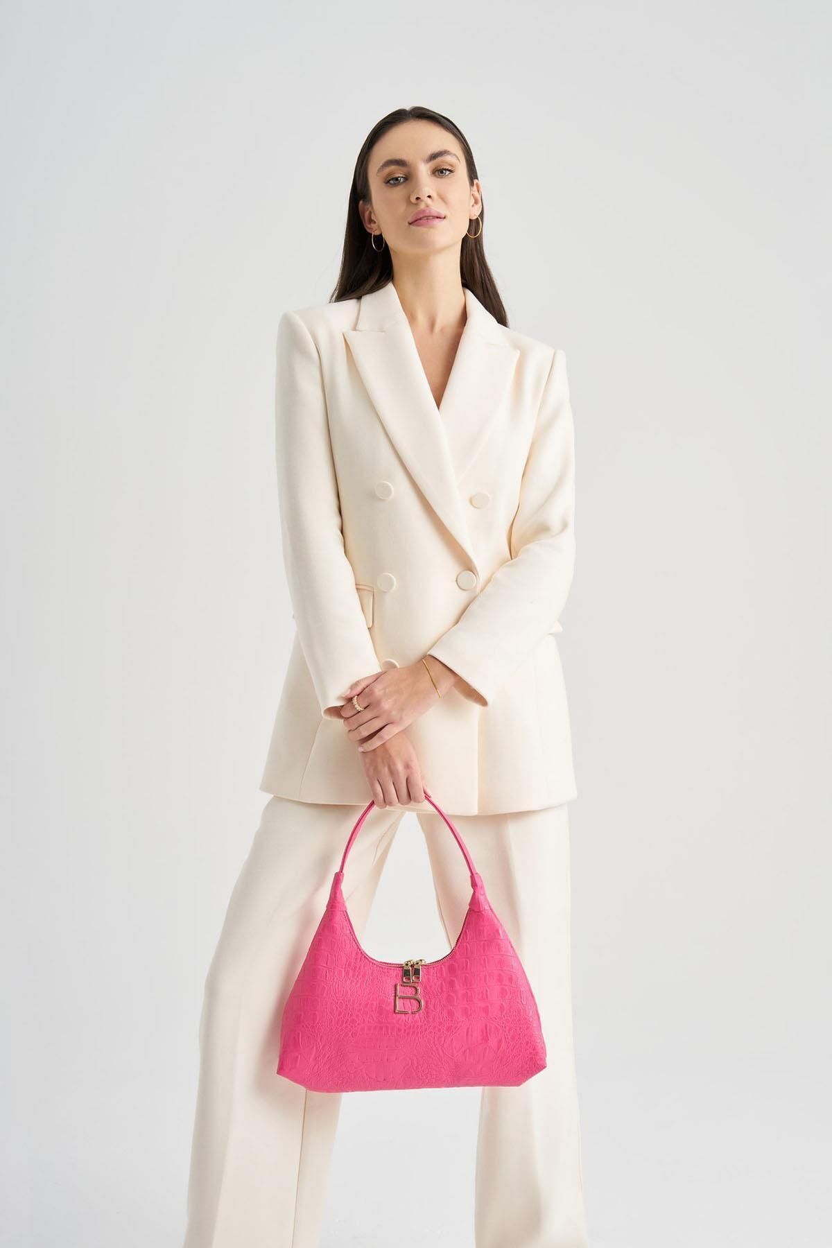 complete the look image