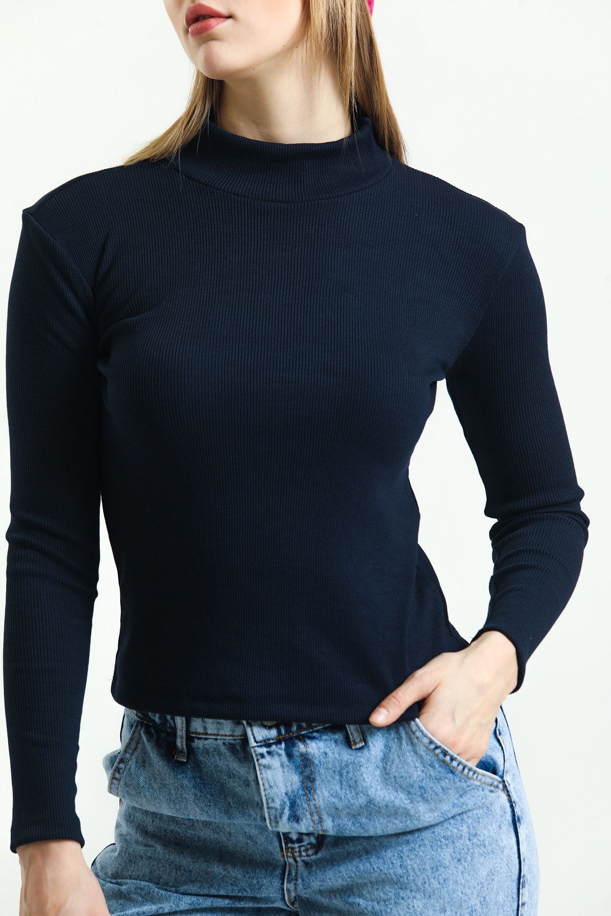 Domoda-Marineblaue, gerippte, langärmlige Strickbluse mit Rollkragen 4