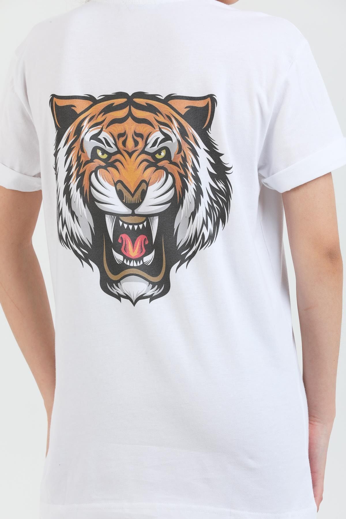Blah-Weißes Oversize-Damen-T-Shirt aus Baumwolle mit Tiger-Print und Rundhalsausschnitt. 3