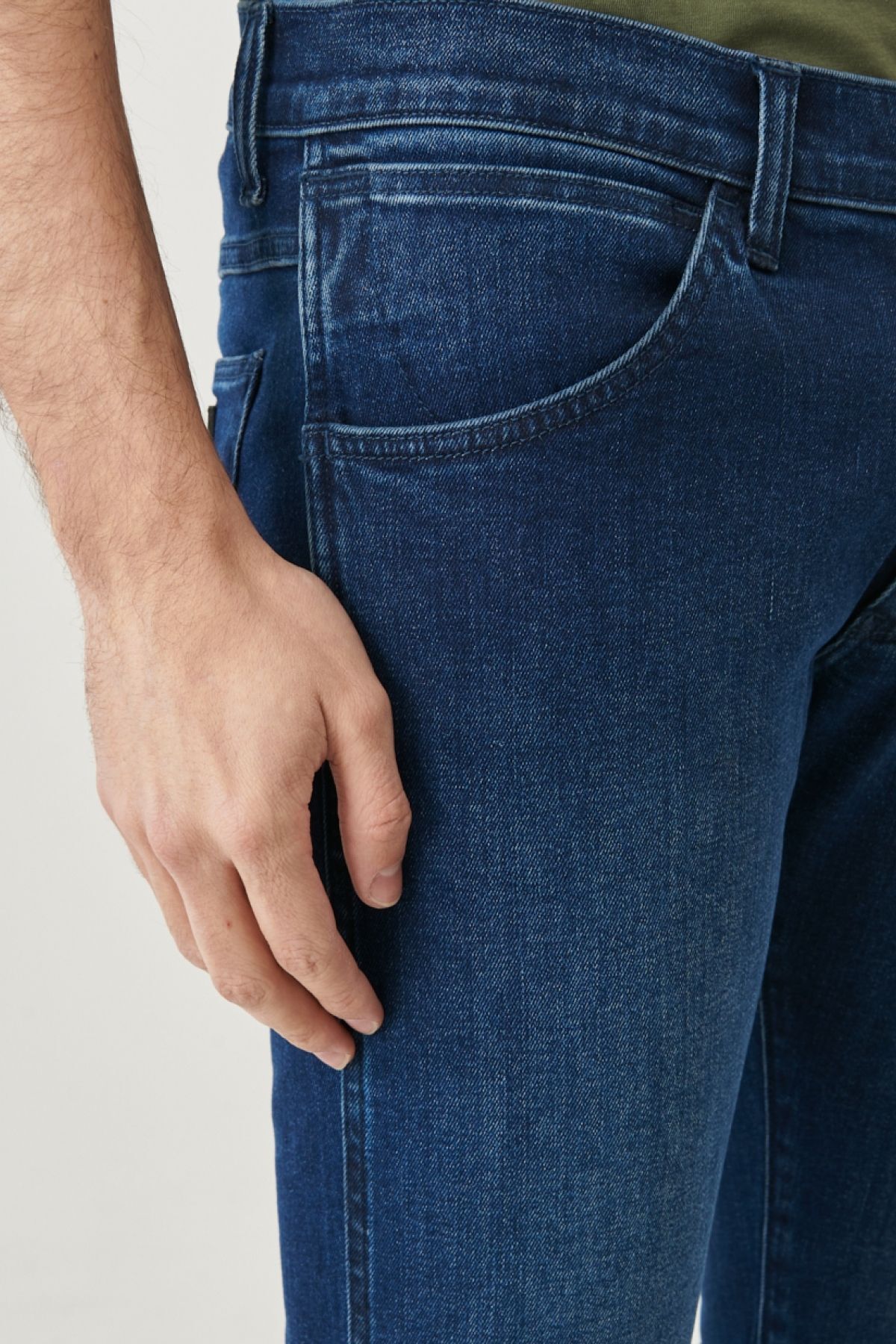 شلوار جین آبی مردانه پنبه ای اسکینی Wrangler